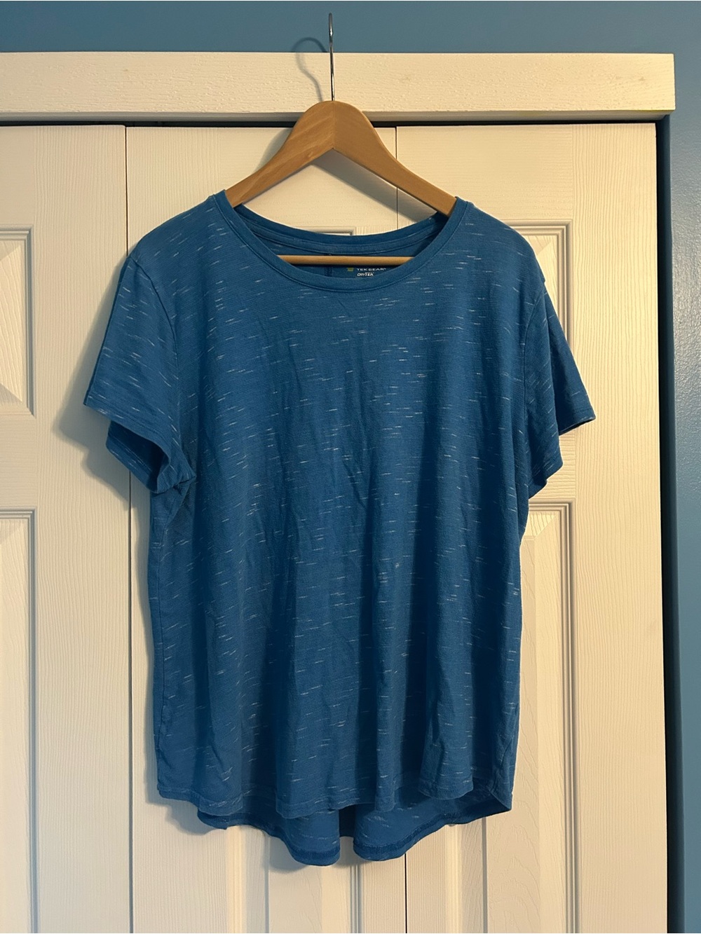 tek gear Blue Short Sleeve Tee with Subtle Heathering